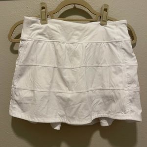 Pace Rival Mid Rise Skirt - White